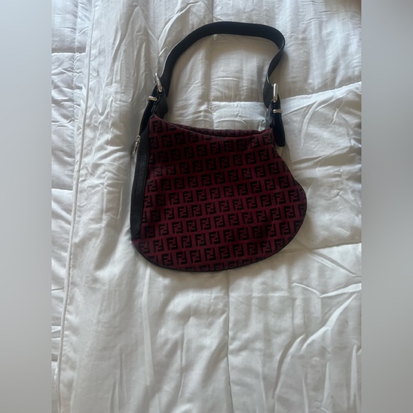 Fendi Black and Red Women's Bag - Picture 1 of 3